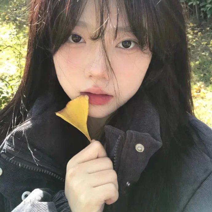 关于她的二三事